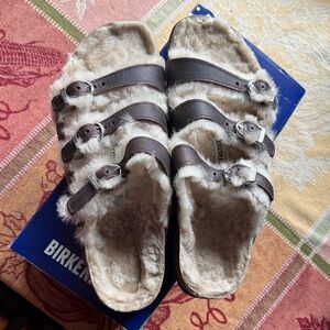 Birkenstock Women's Fuzzy Tan Sandals